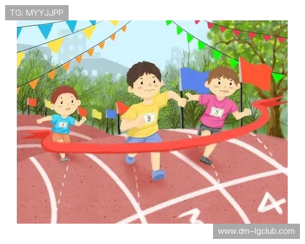 卡通吊球足球：轻松有趣的运动新风潮，引领亲子互动与娱乐竞技新时代