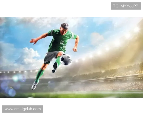 围绕足球场里打球的人具体称谓及其历史与文化内涵多维综合探讨 围绕足球场里打球的人具体称谓及其历史与文化内涵多维综合探讨